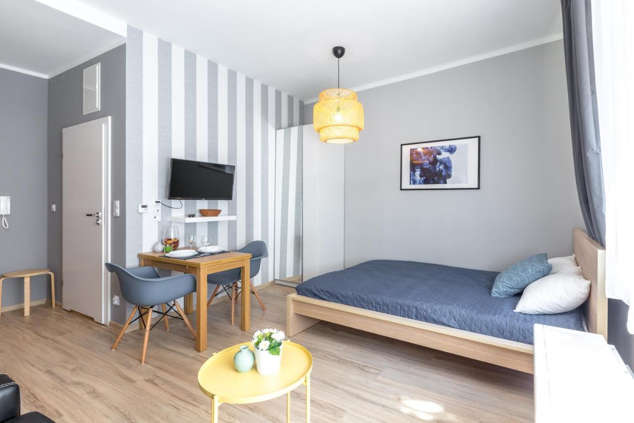Friendhouse Apartments Avenue Краков Экстерьер фото
