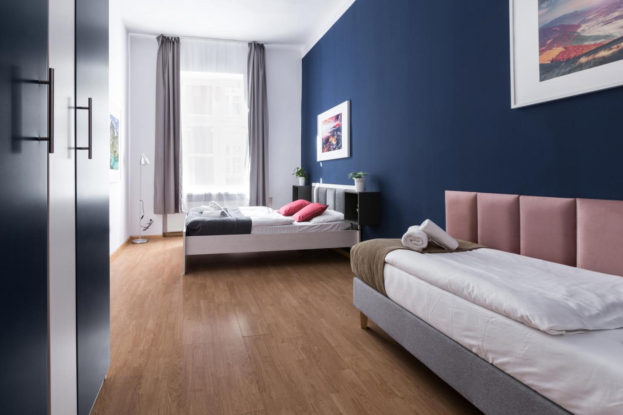 Friendhouse Apartments Avenue Краков Экстерьер фото