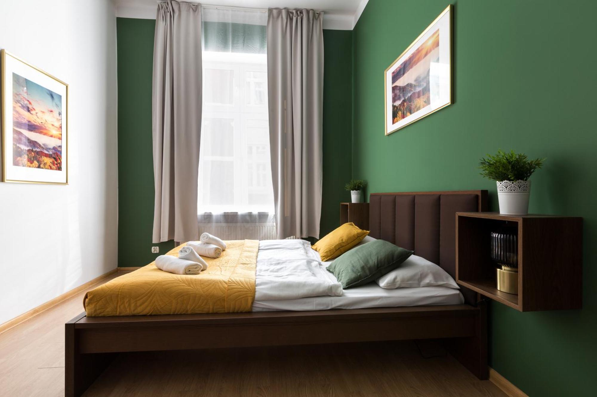 Friendhouse Apartments Avenue Краков Экстерьер фото