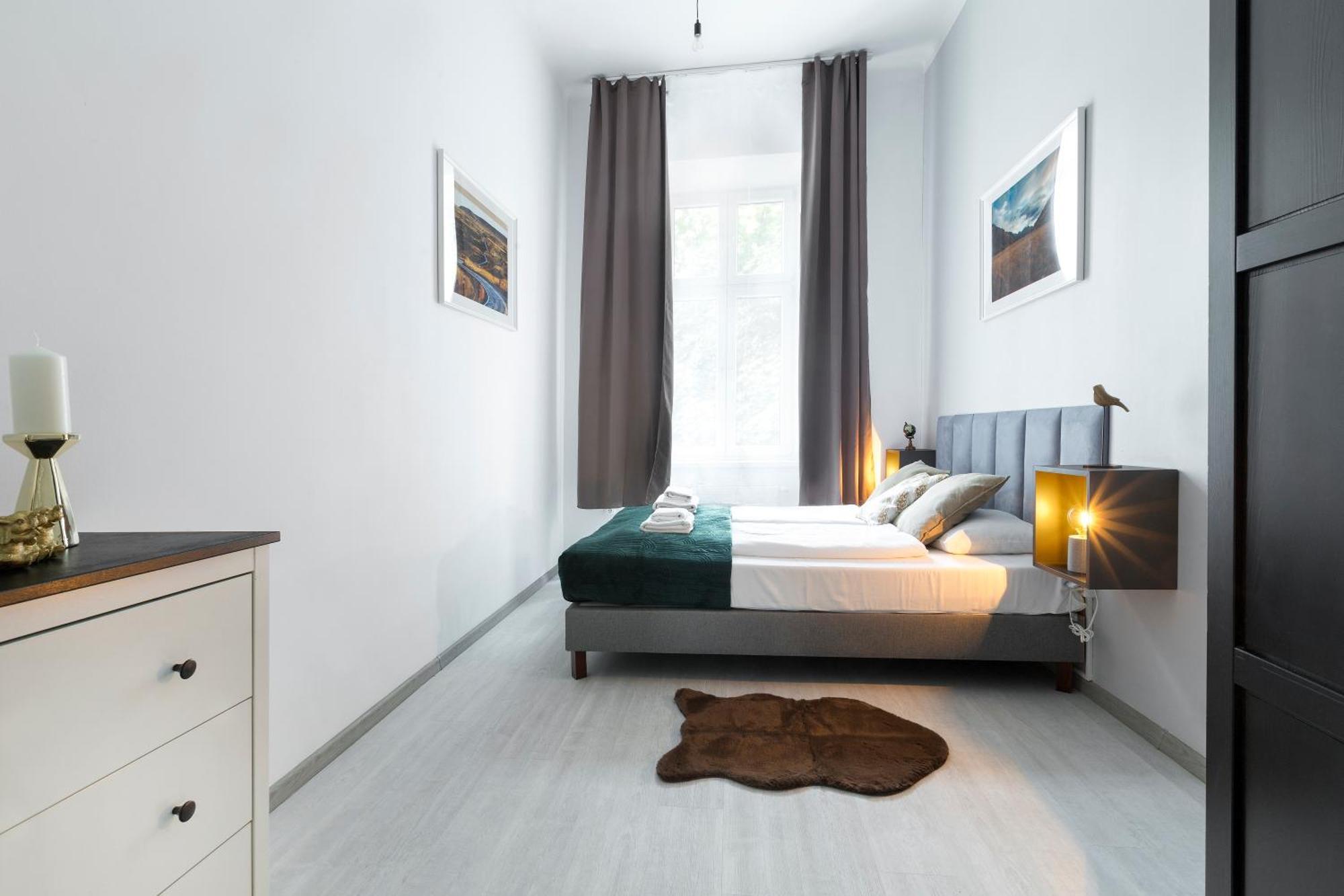 Friendhouse Apartments Avenue Краков Экстерьер фото
