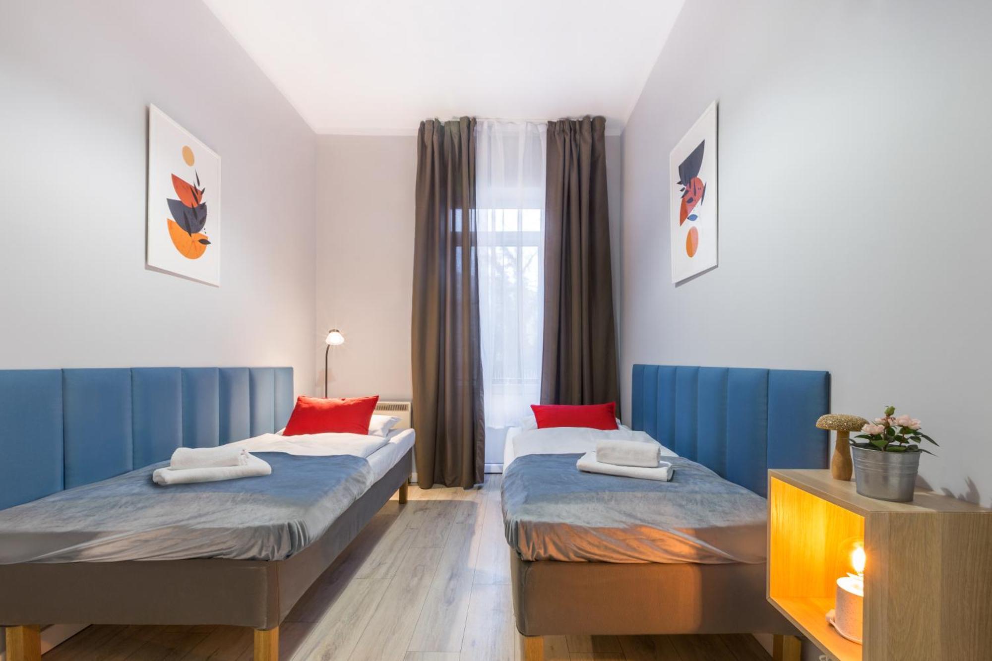 Friendhouse Apartments Avenue Краков Экстерьер фото