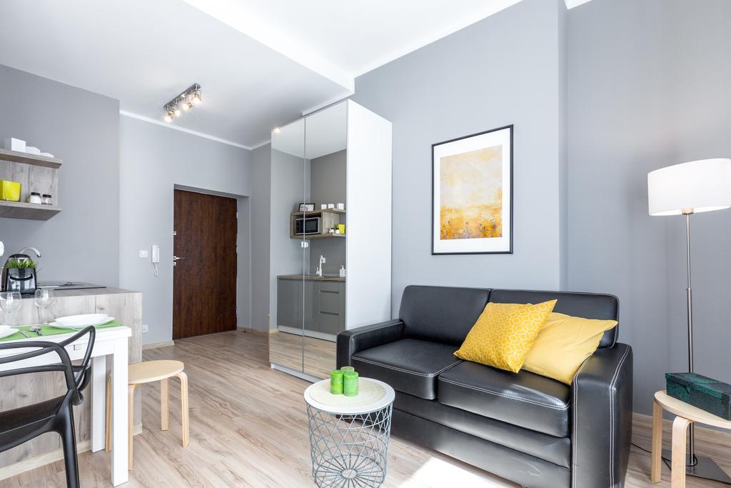 Friendhouse Apartments Avenue Краков Экстерьер фото